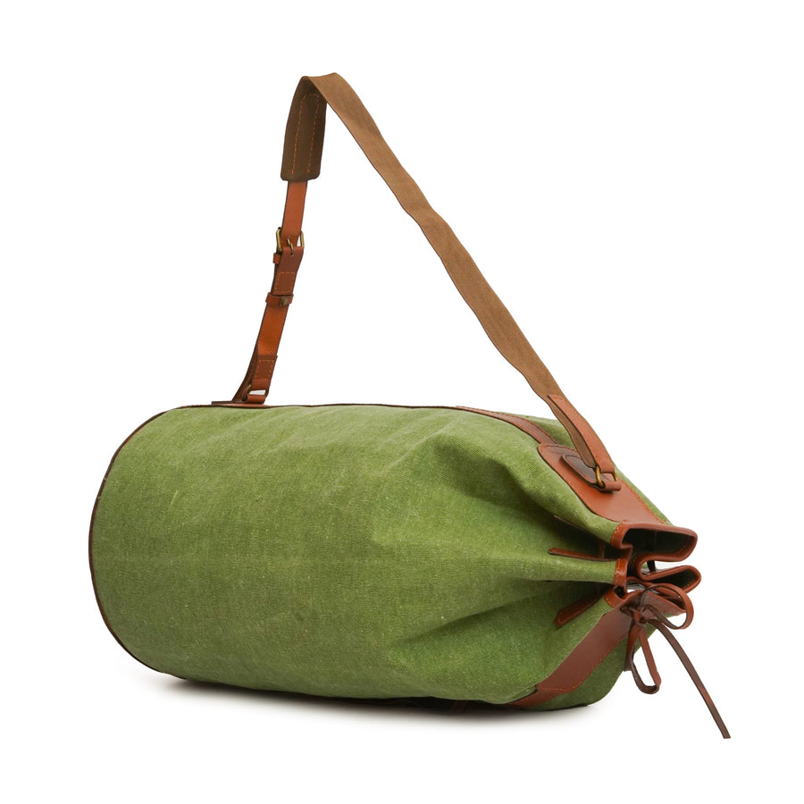 canvas duffle bag, leather canvas duffle bag for weekend and travel, canvas duffle bag, leather bag, canvas duffle bag, bag for weekend and travel, canvas bag
