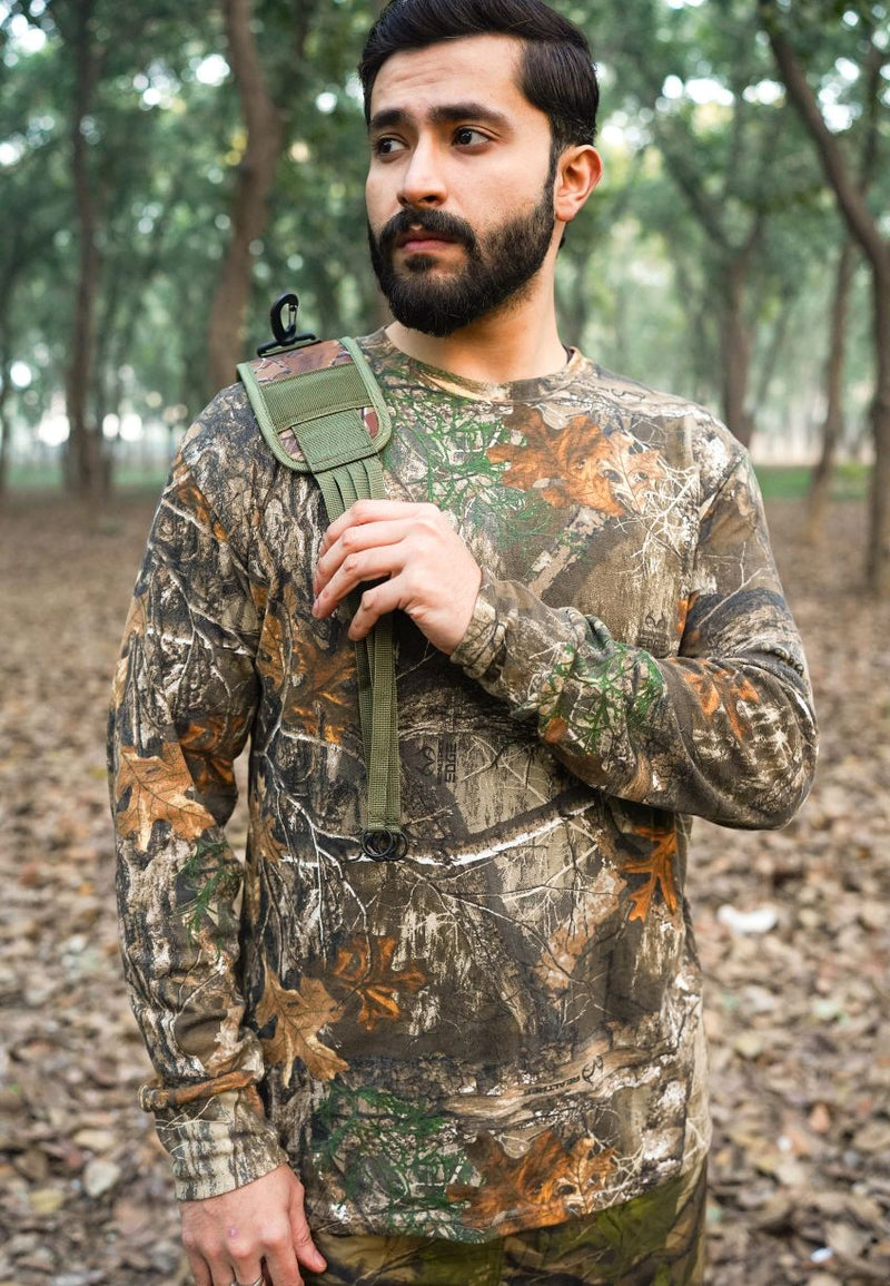 Sturdy Canvas Game Carrier with 8-Bird Hanger Strap