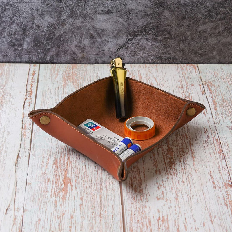 leather valet tray, genuine leather catchall, handmade leather tray, leather EDC organizer, desk organizer tray leather, leather coin and key tray, nightstand organizer tray, personalized leather tray, rustic leather key tray, entryway catchall tray, handmade leather valet tray for men, leather catchall tray for office desk, luxury leather tray for gifting, pocket dump tray for everyday carry, compact leather storage tray for keys and coins, full grain leather tray, travel-friendly leather valet, snap butto