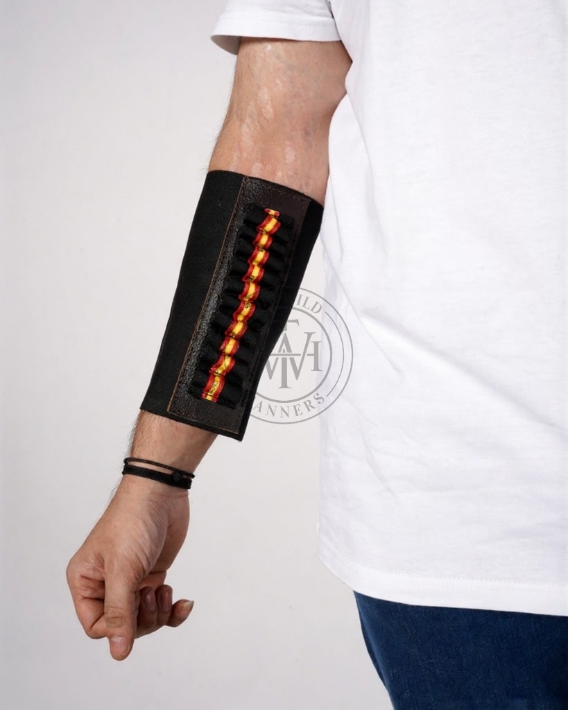 leather bullet band for hunting, leather bullet holder