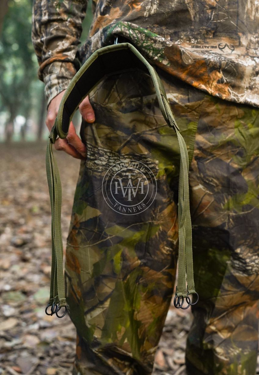 Sturdy Canvas Game Carrier with 8-Bird Hanger Strap