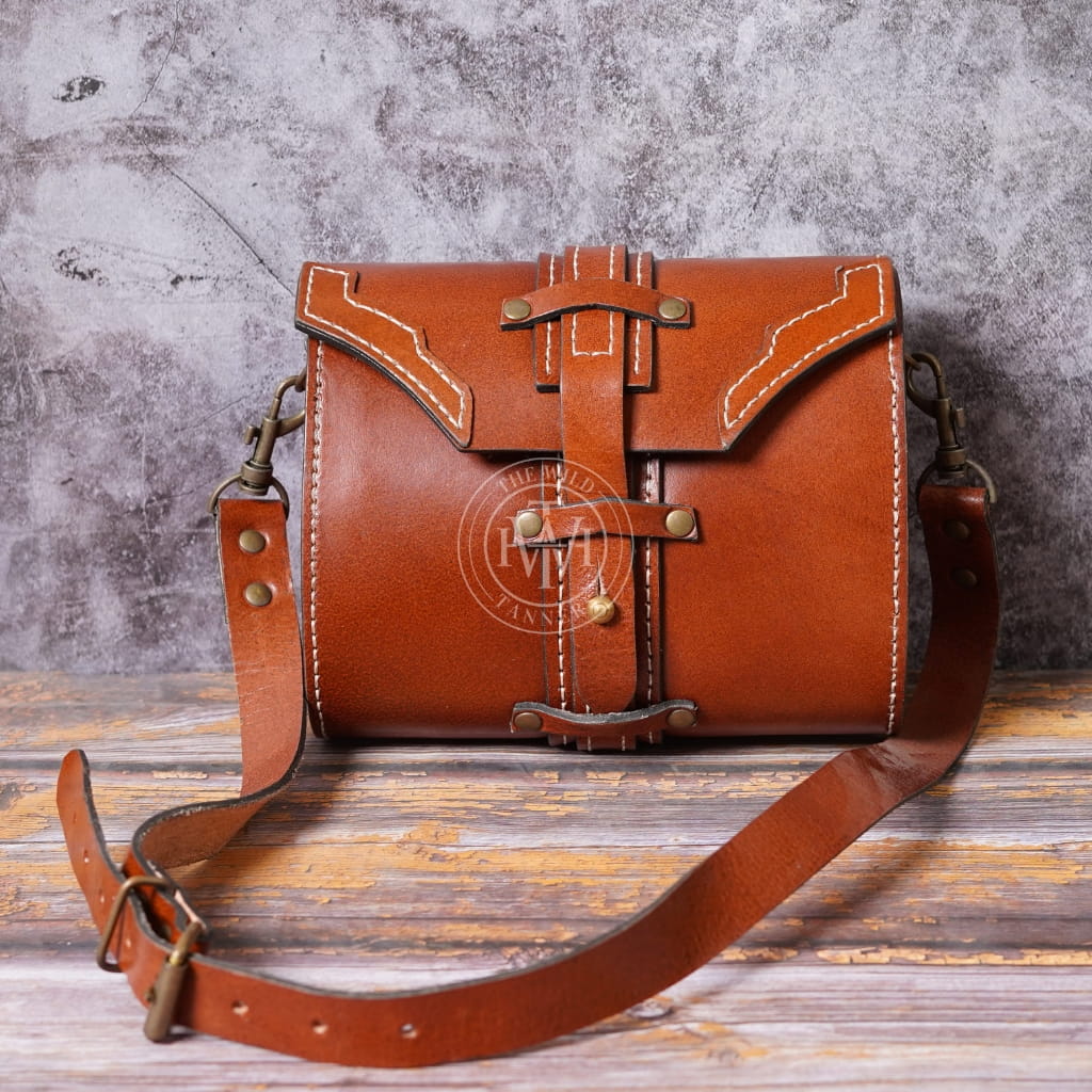 Leather Old School Bag, view 4