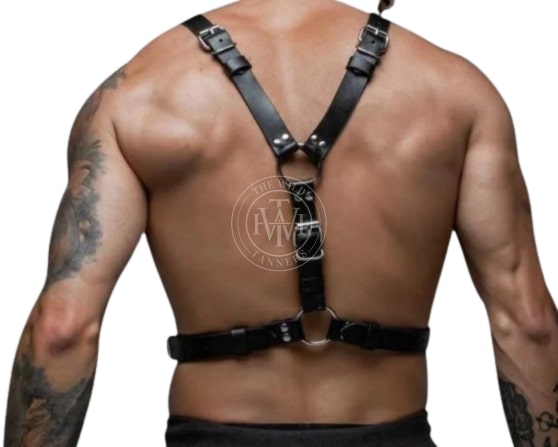 men's leather chest harness with vertical sternum strap
