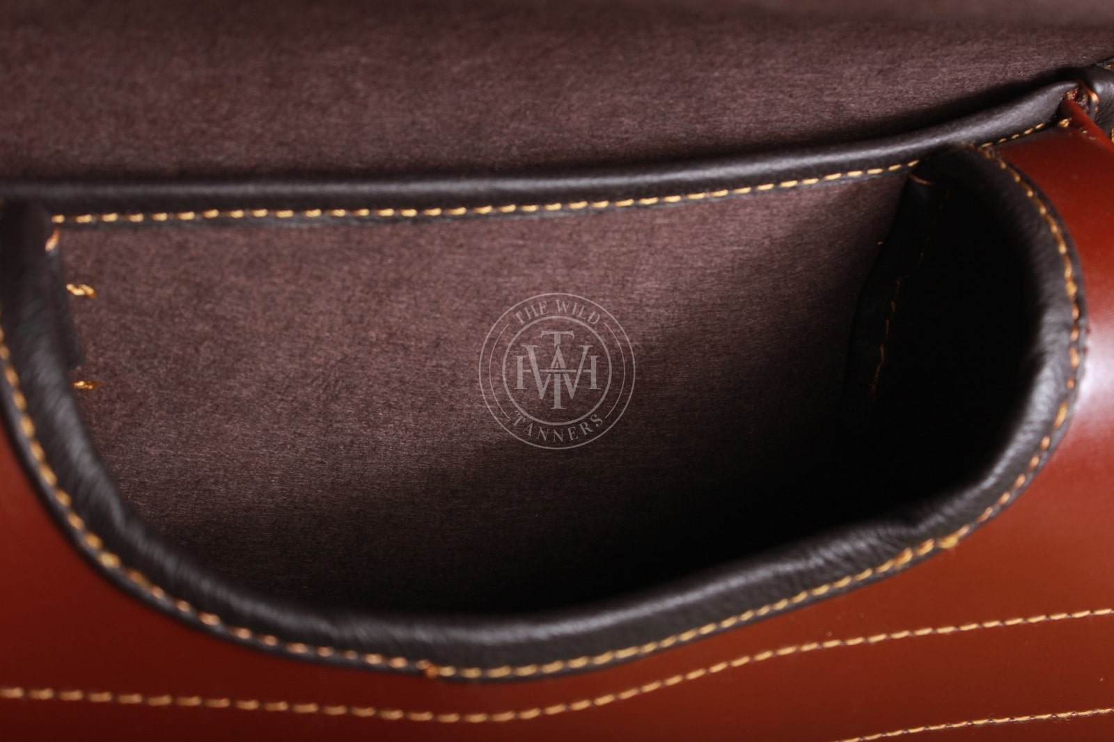Leather Cartridge Bag, Leather Bag, Shooting Shells Bag, Shotgun Cartridge Bag, cartridge bag with black pipping