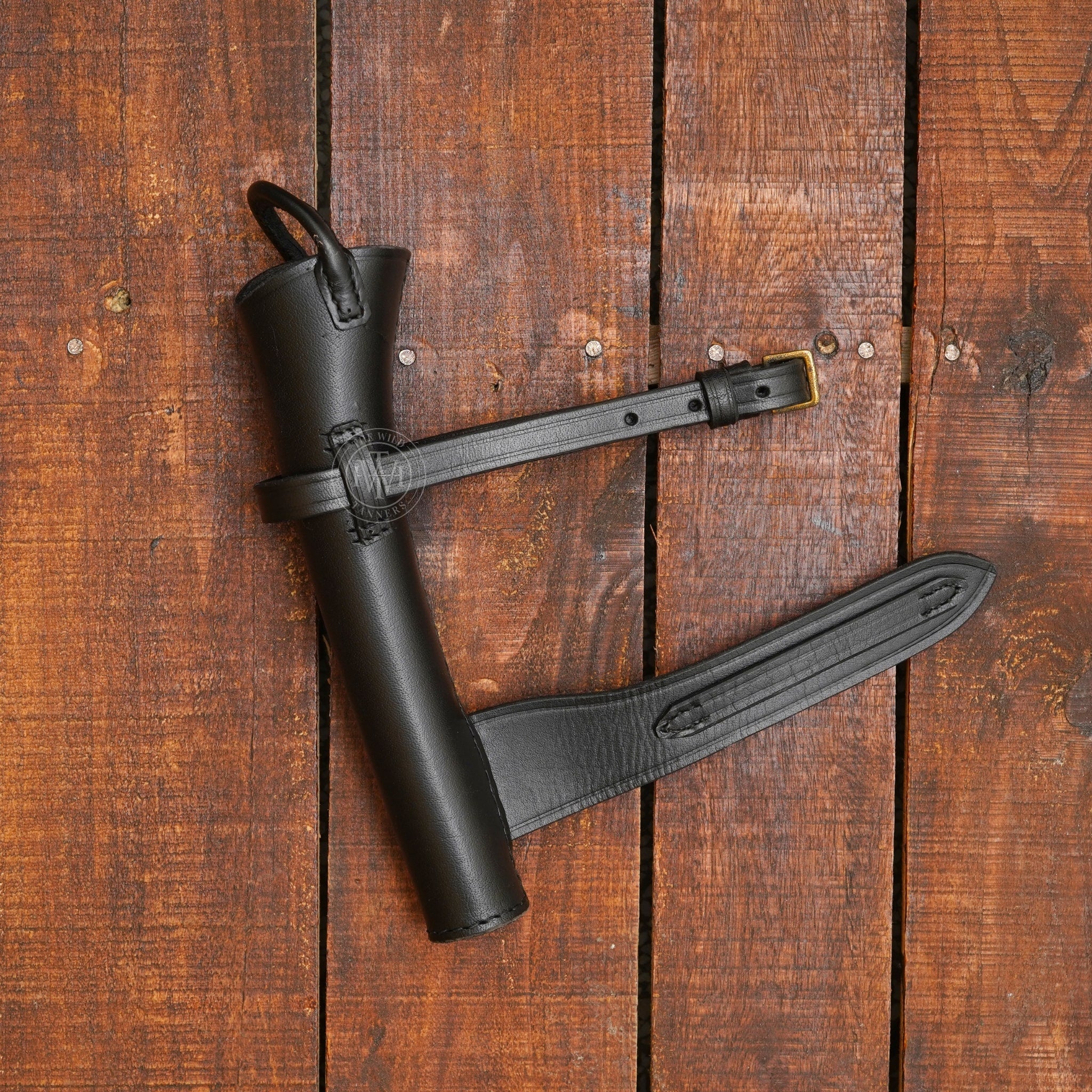 Fox Hunting Horn with Leather Case, Hunting Horn with Leather Case,  Hunting Horn with Case, 1 band horn, 3 band horn, 4 band horn, fox hunting horn for sale, Fox Hunting Copper Horn